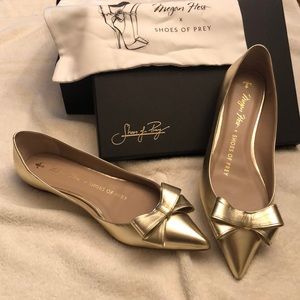 ONCE WORN CUSTOM flats